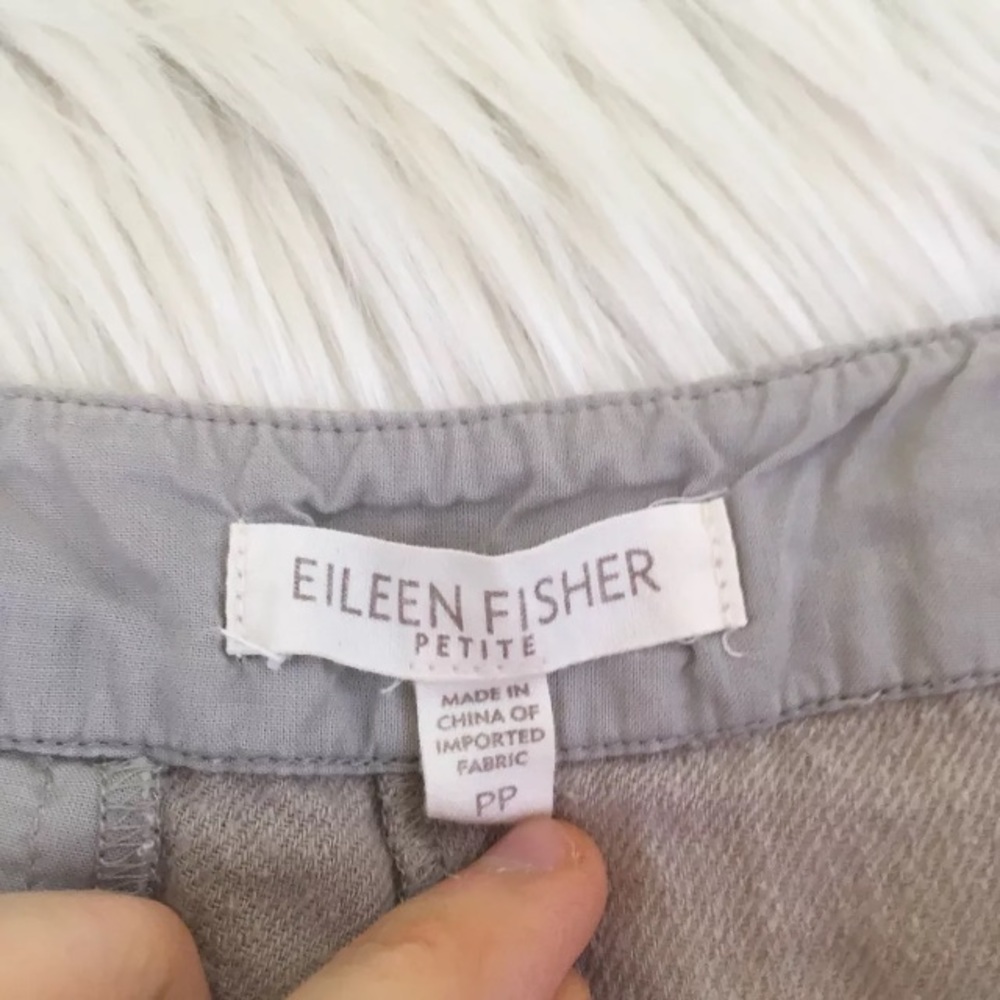 🌸SOLD🌸Eileen Fisher Linen & Cotton Blend Capris - Picture 3 of 5